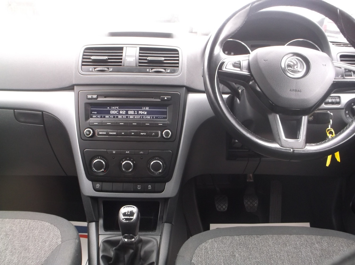 Used Skoda Yeti 2015 for sale - 77965338: Photo 14