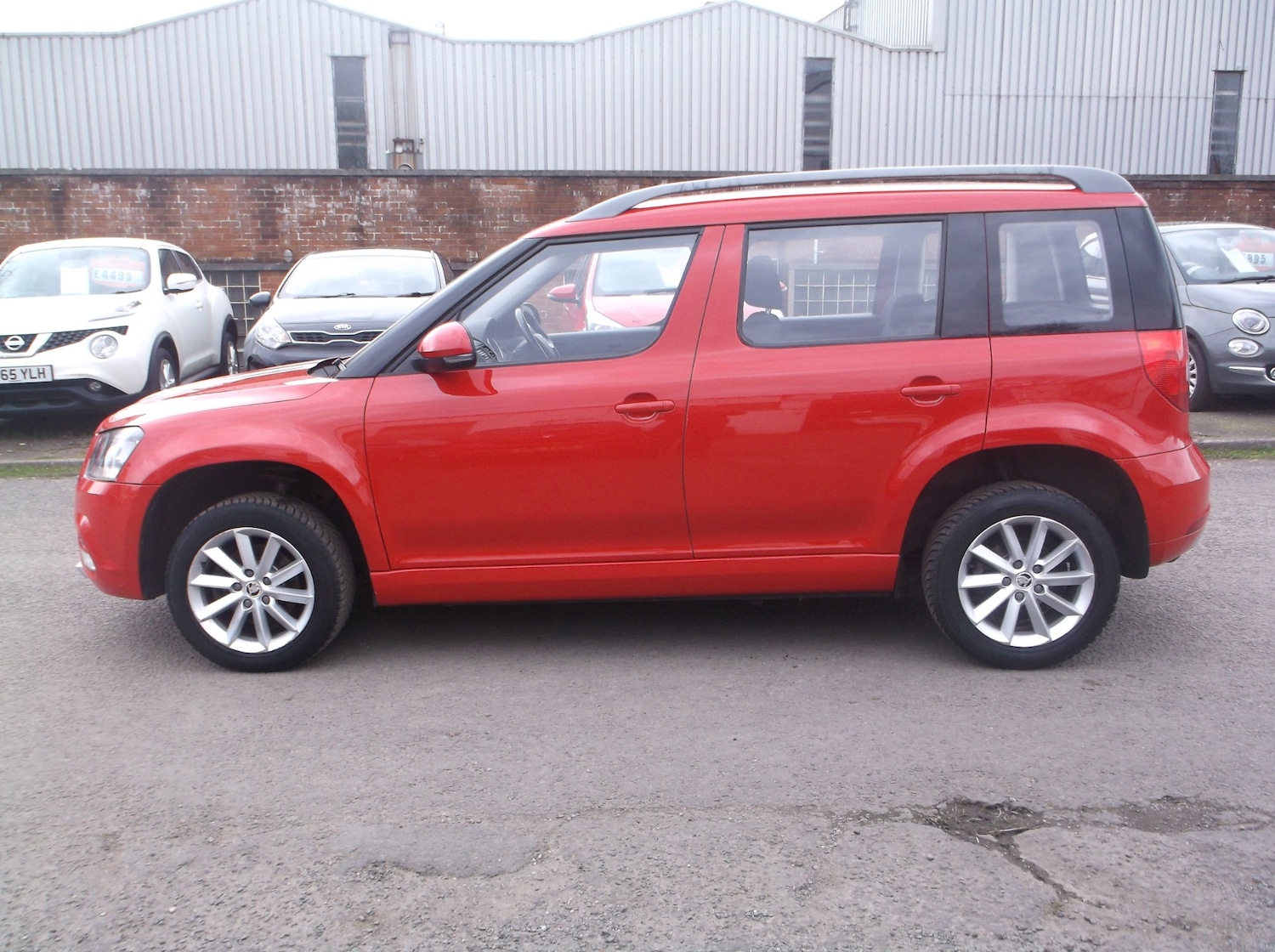 Used Skoda Yeti 2015 for sale - 77965338: Photo 6