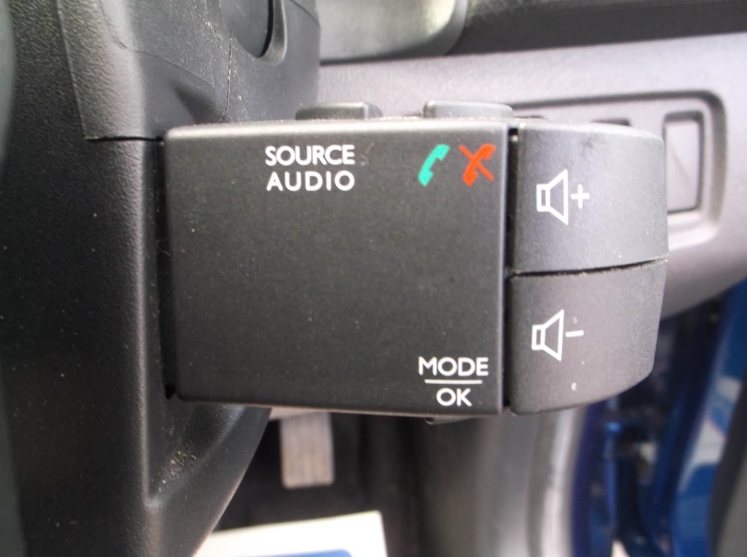 Used Renault Clio 2017 for sale - 77349804: Photo 30