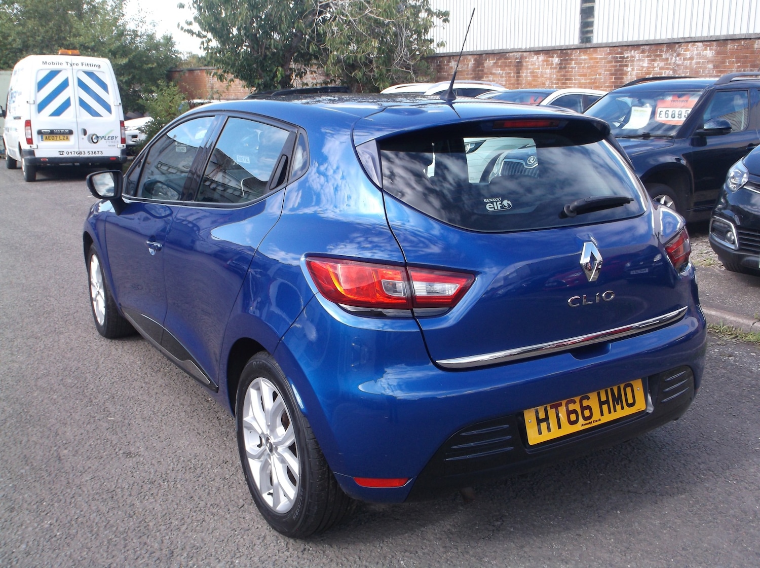 Used Renault Clio 2017 for sale - 77349804: Photo 7