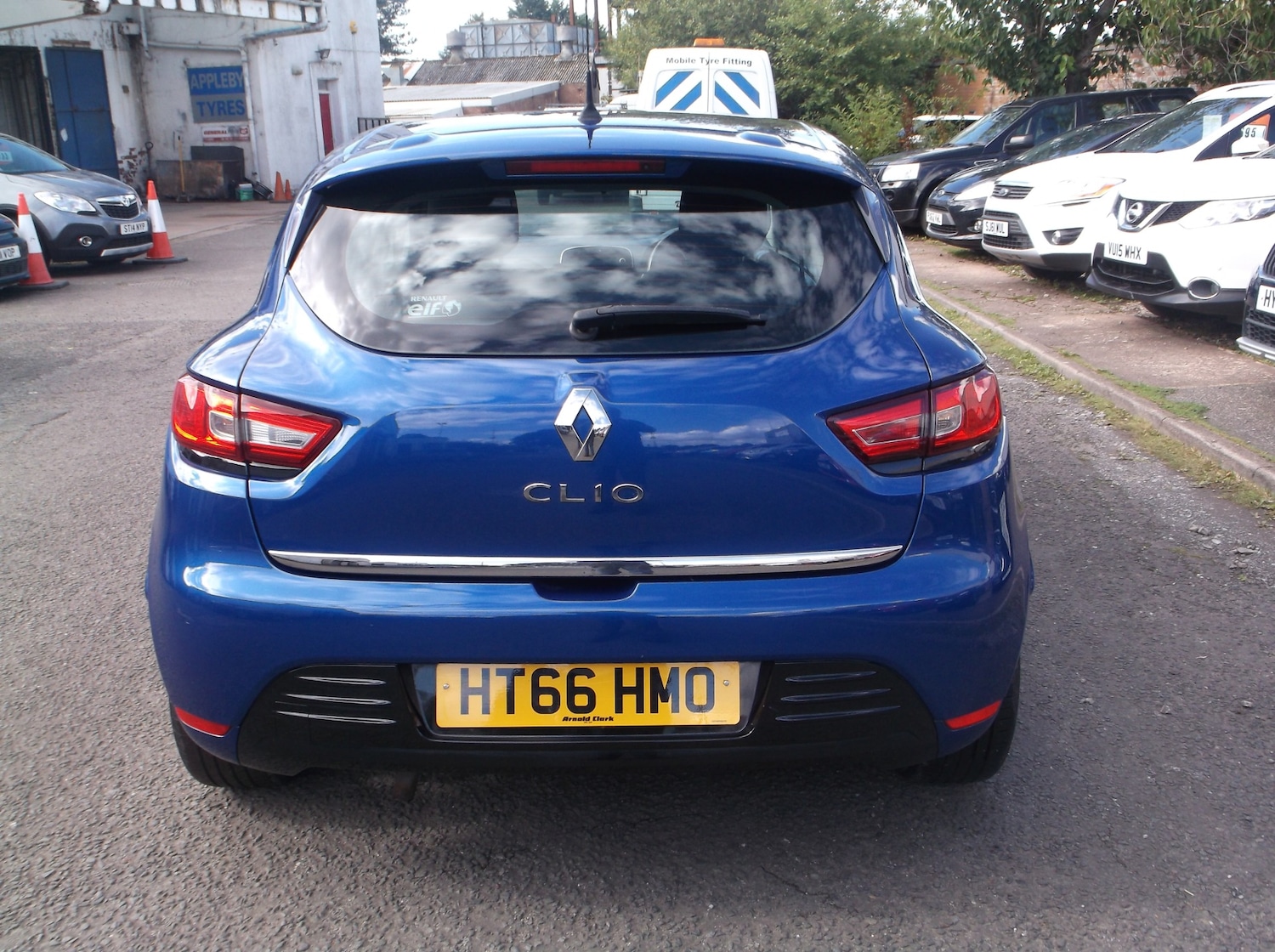 Used Renault Clio 2017 for sale - 77349804: Photo 8