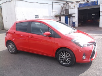 2016 (16) - 1.33 VVT-i Icon 5dr