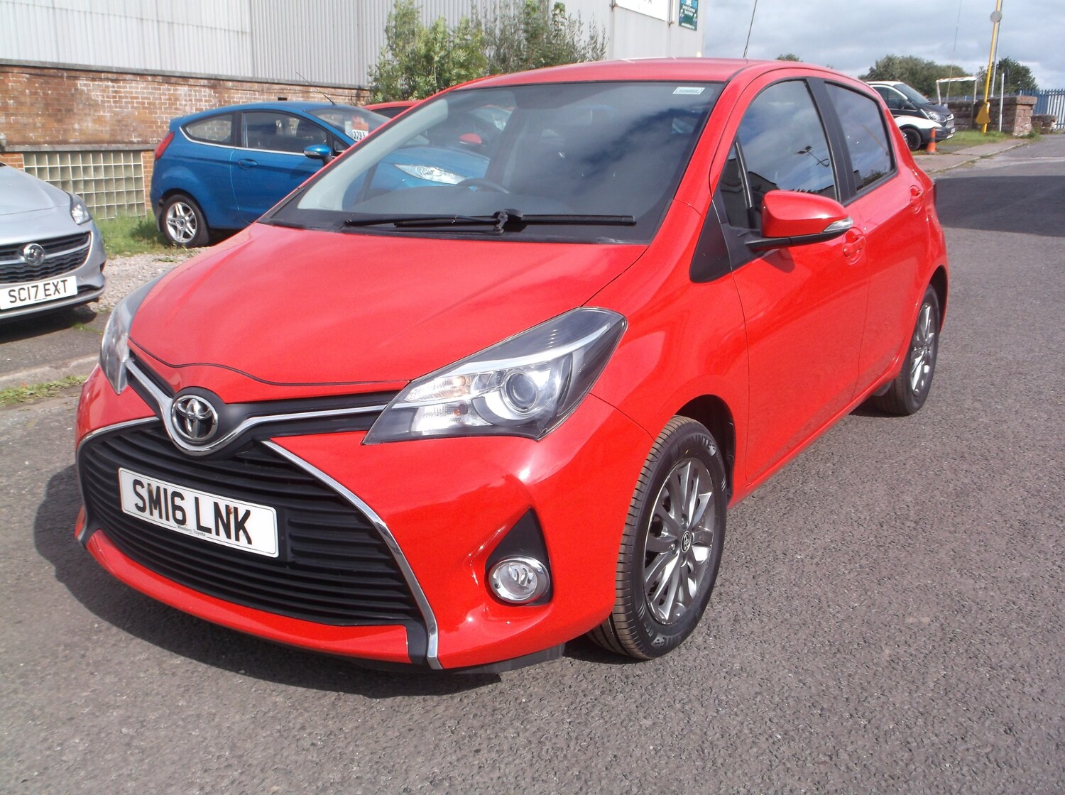 Used Toyota Yaris 2016 for sale - 75829341: Photo 3