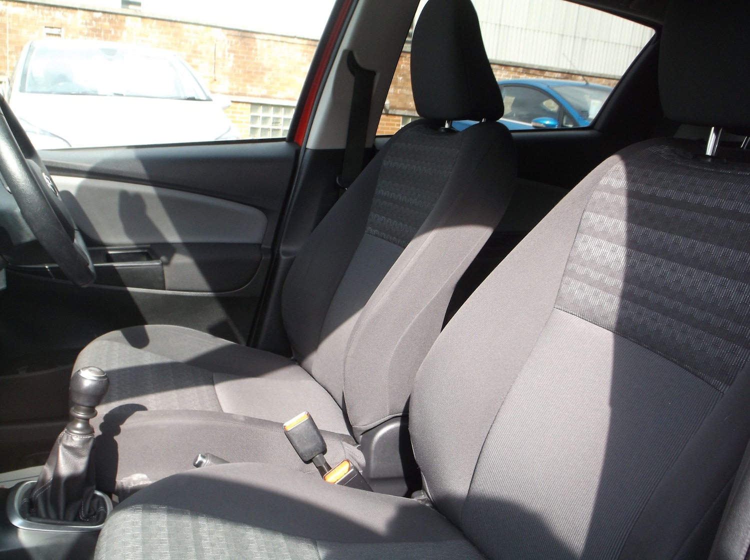 Used Toyota Yaris 2016 for sale - 75829341: Photo 30