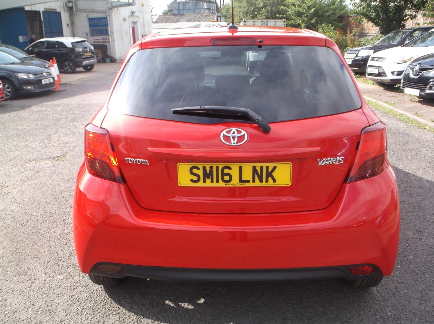 Used Toyota Yaris 2016 for sale - 75829341: Photo 41