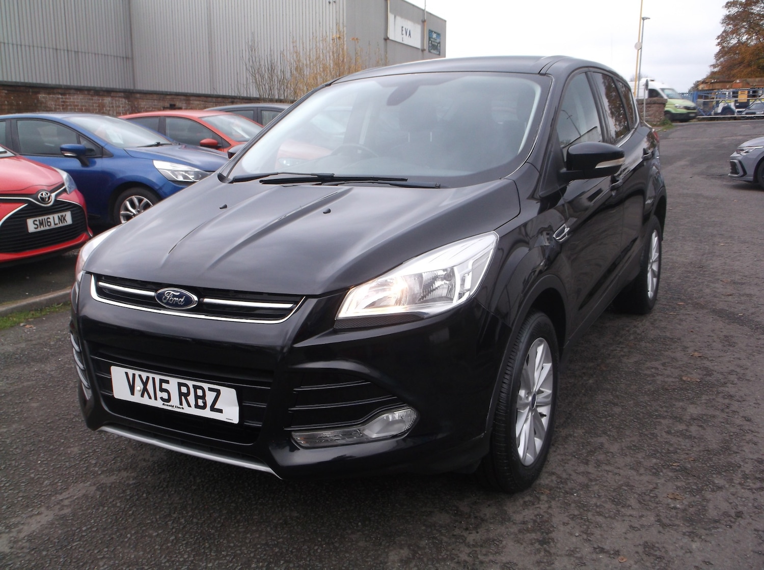 Used Ford Kuga 2015 for sale - 76518096: Photo 2