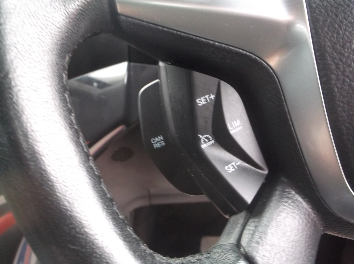 Used Ford Kuga 2015 for sale - 76518096: Photo 25