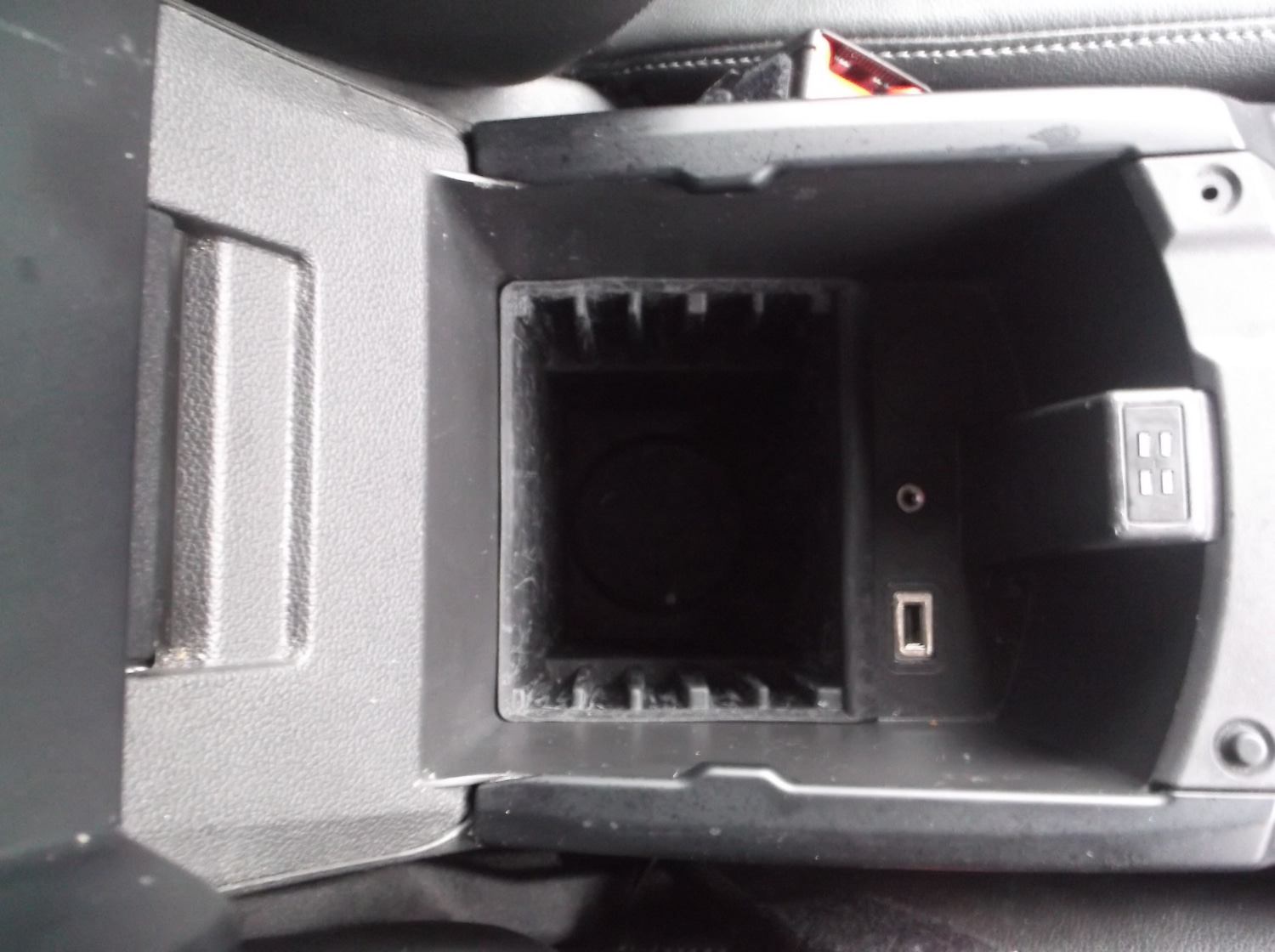 Used Ford Kuga 2015 for sale - 76518096: Photo 28