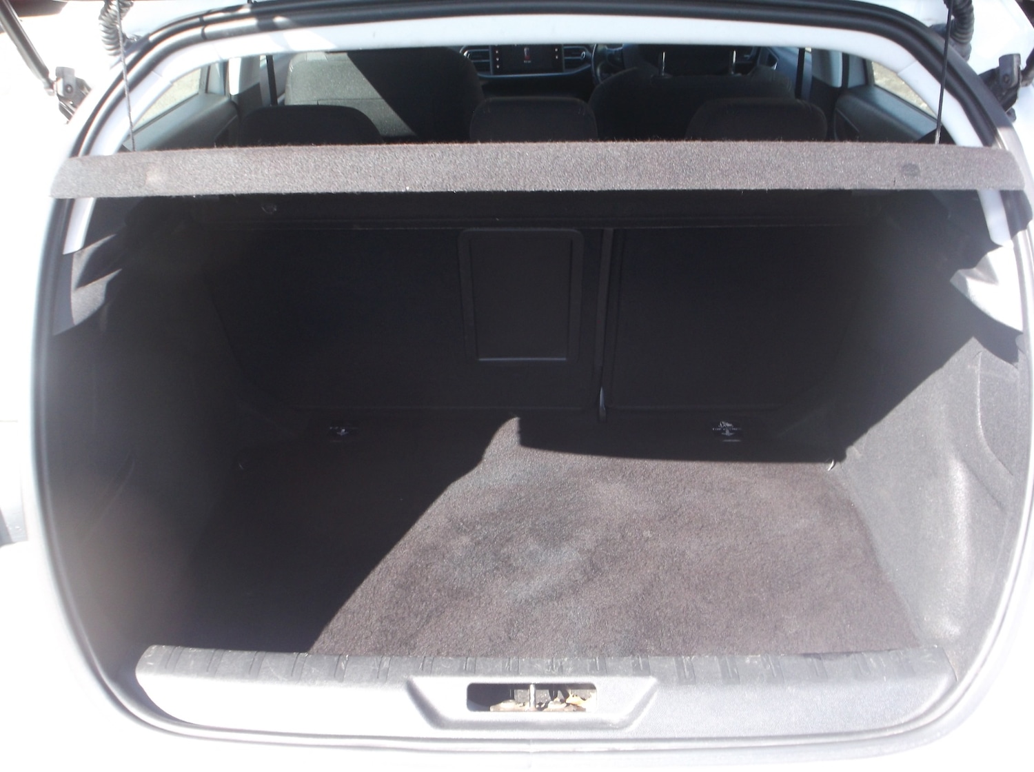 Used Peugeot 308 2016 for sale - 78211892: Photo 40