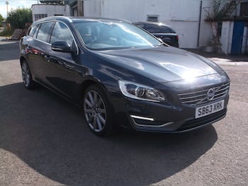 Used Volvo V60 2014 for sale - 79703864: Photo