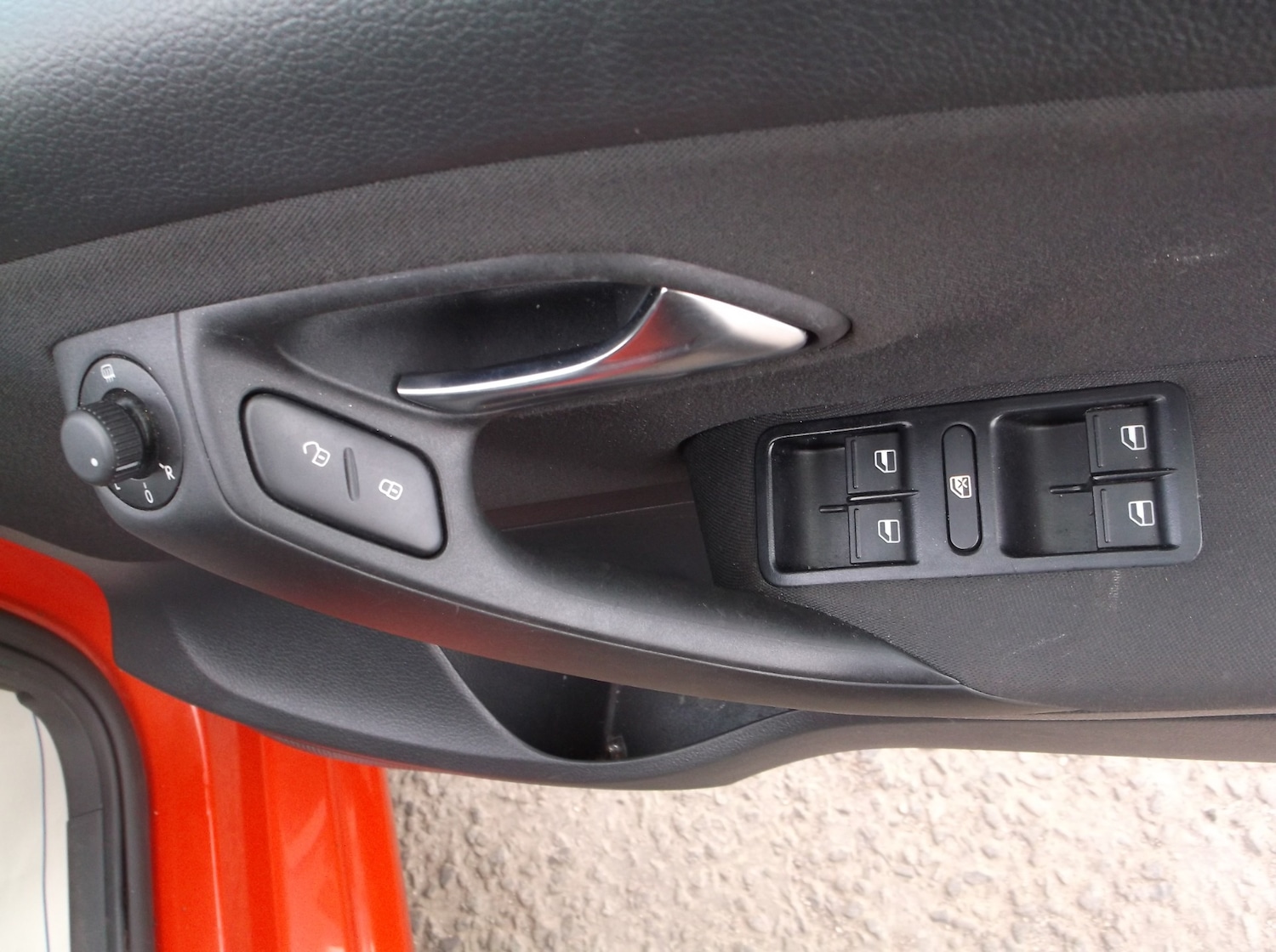 Used Volkswagen Polo 2013 for sale - 77349714: Photo 32