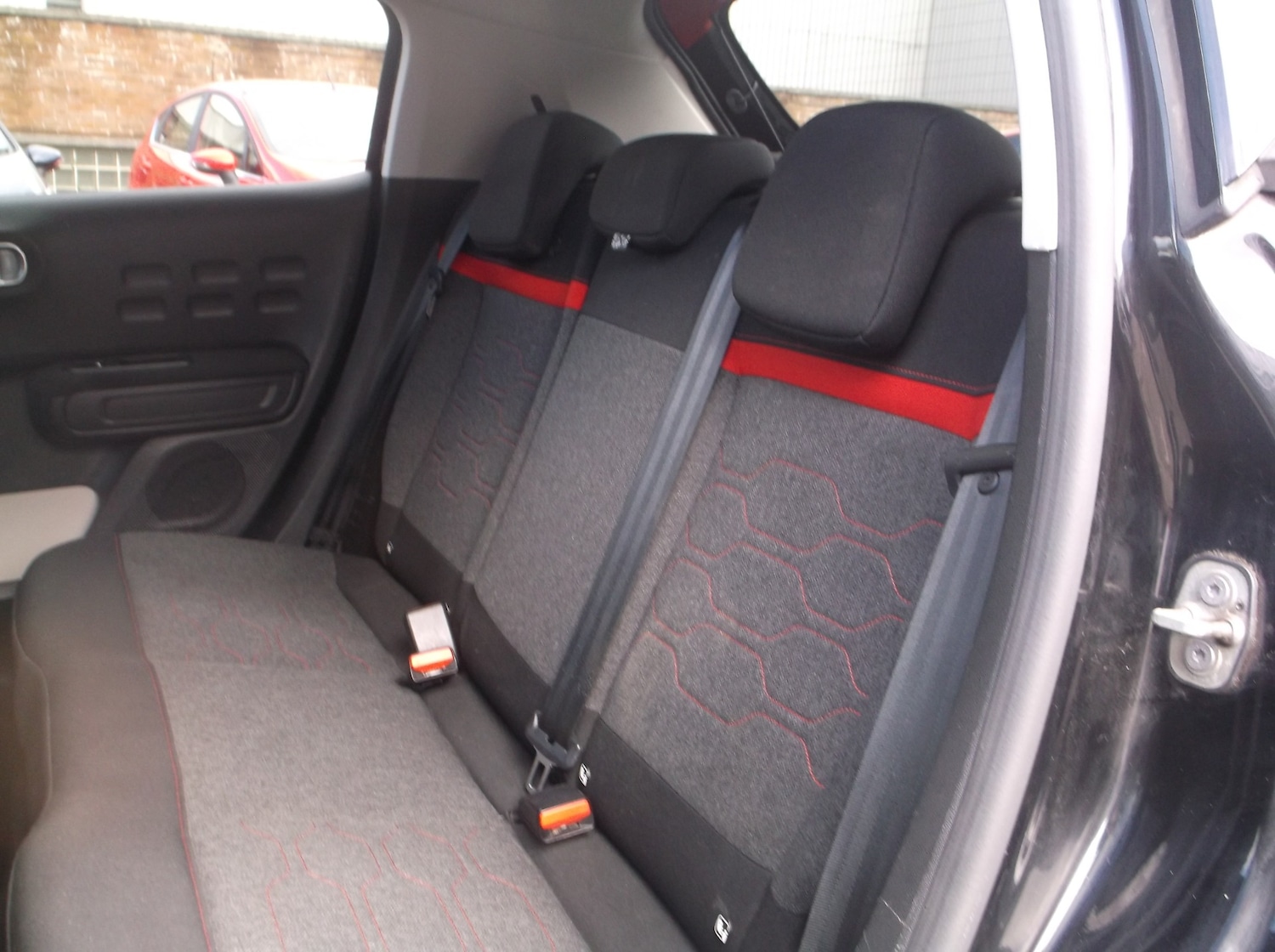 Used Citroen C3 2018 for sale - 76374472: Photo 25