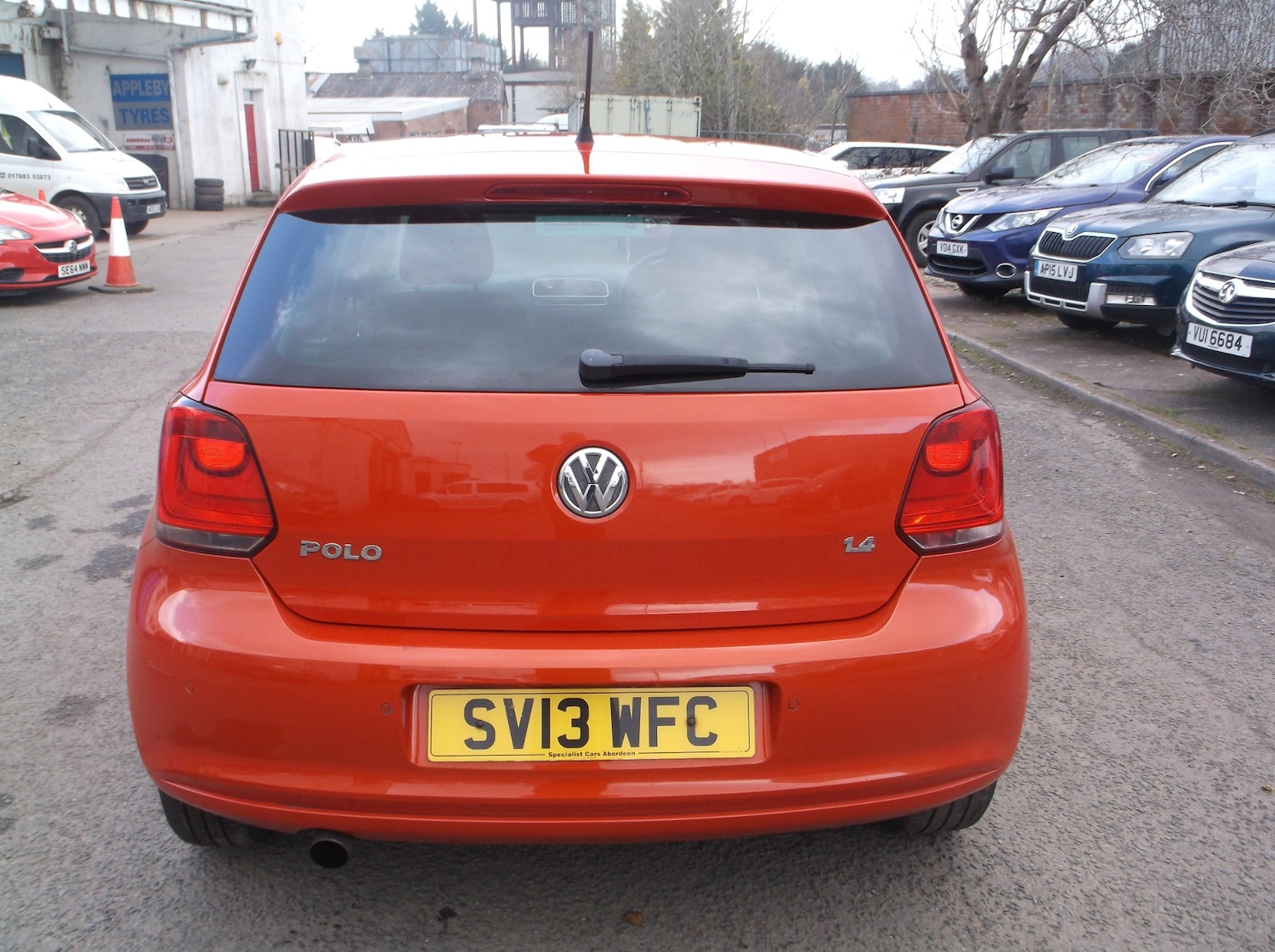 Used Volkswagen Polo 2013 for sale - 76374396: Photo 8