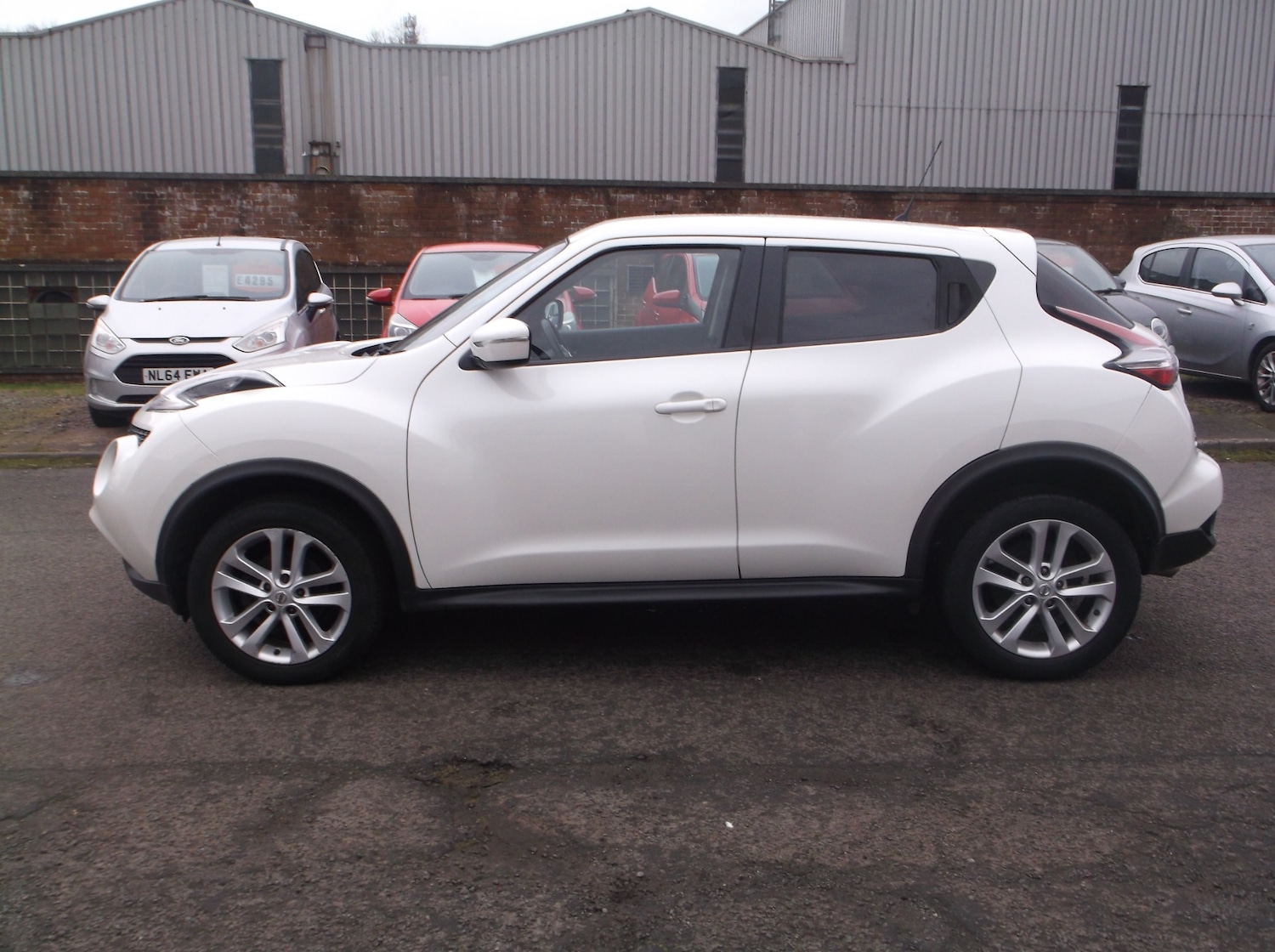 Used Nissan Juke 2015 for sale - 77789212: Photo 5