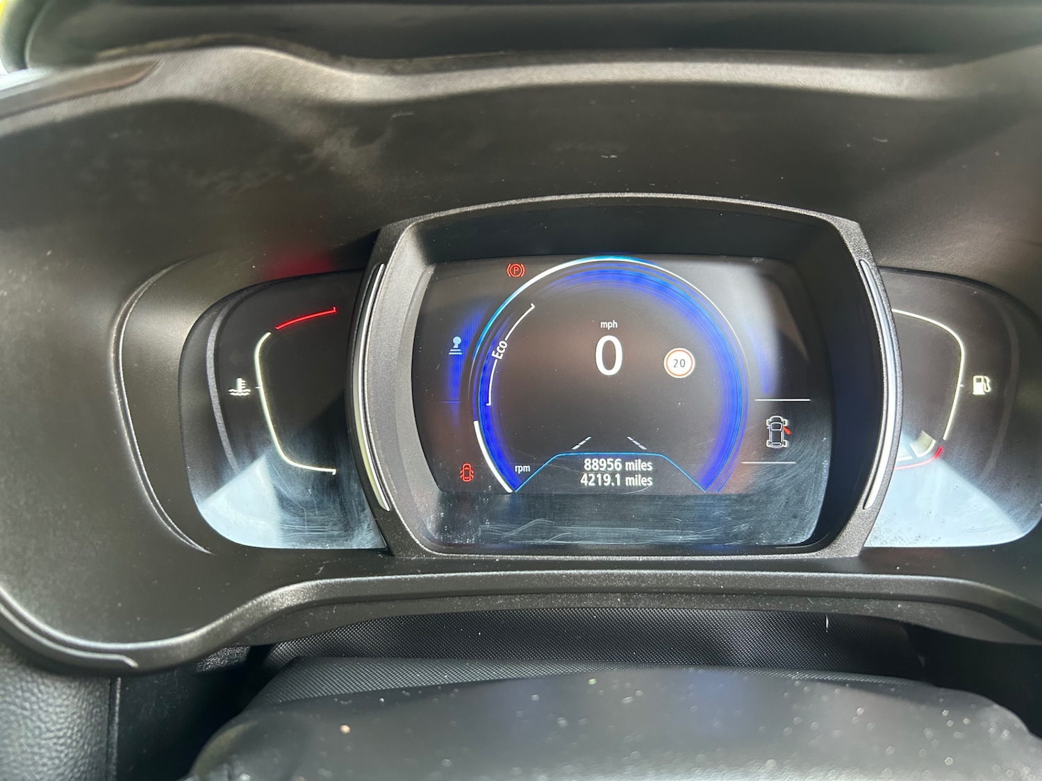 Used Renault Kadjar 2015 for sale - 77953864: Photo 11