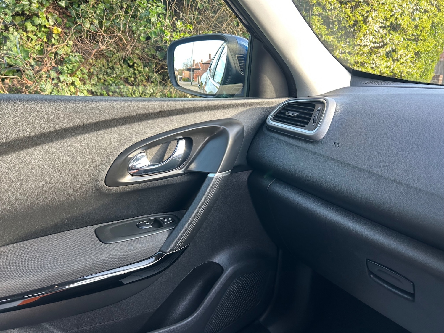 Used Renault Kadjar 2015 for sale - 77953864: Photo 12