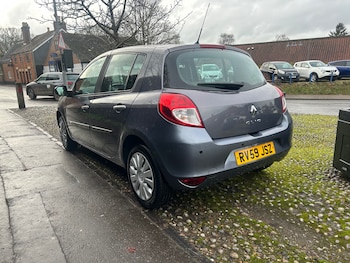 Used Renault Clio 2009 for sale - 77297985: Photo