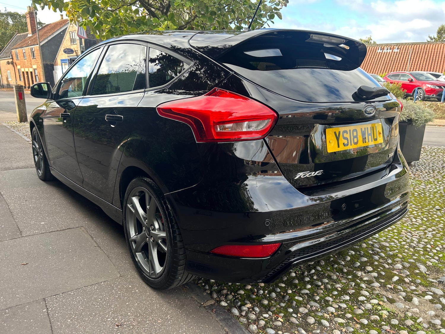 Used Ford Focus 2018 for sale - 76163375: Photo 4