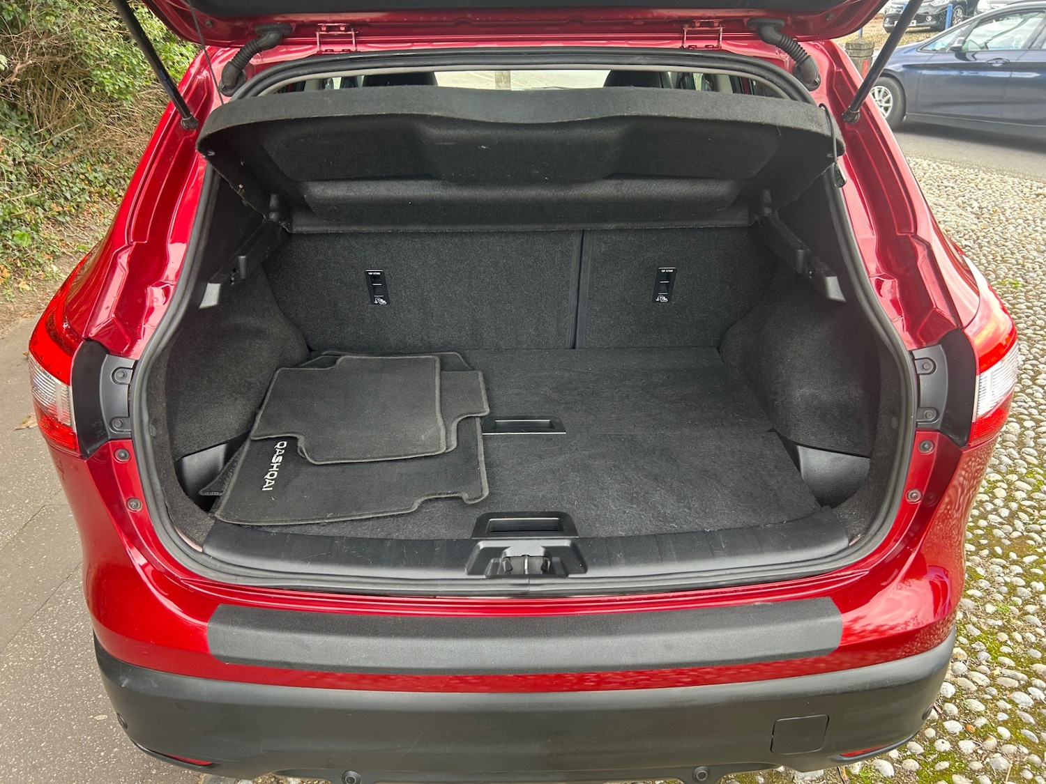 Used Nissan Qashqai 2014 for sale - 76091128: Photo 6