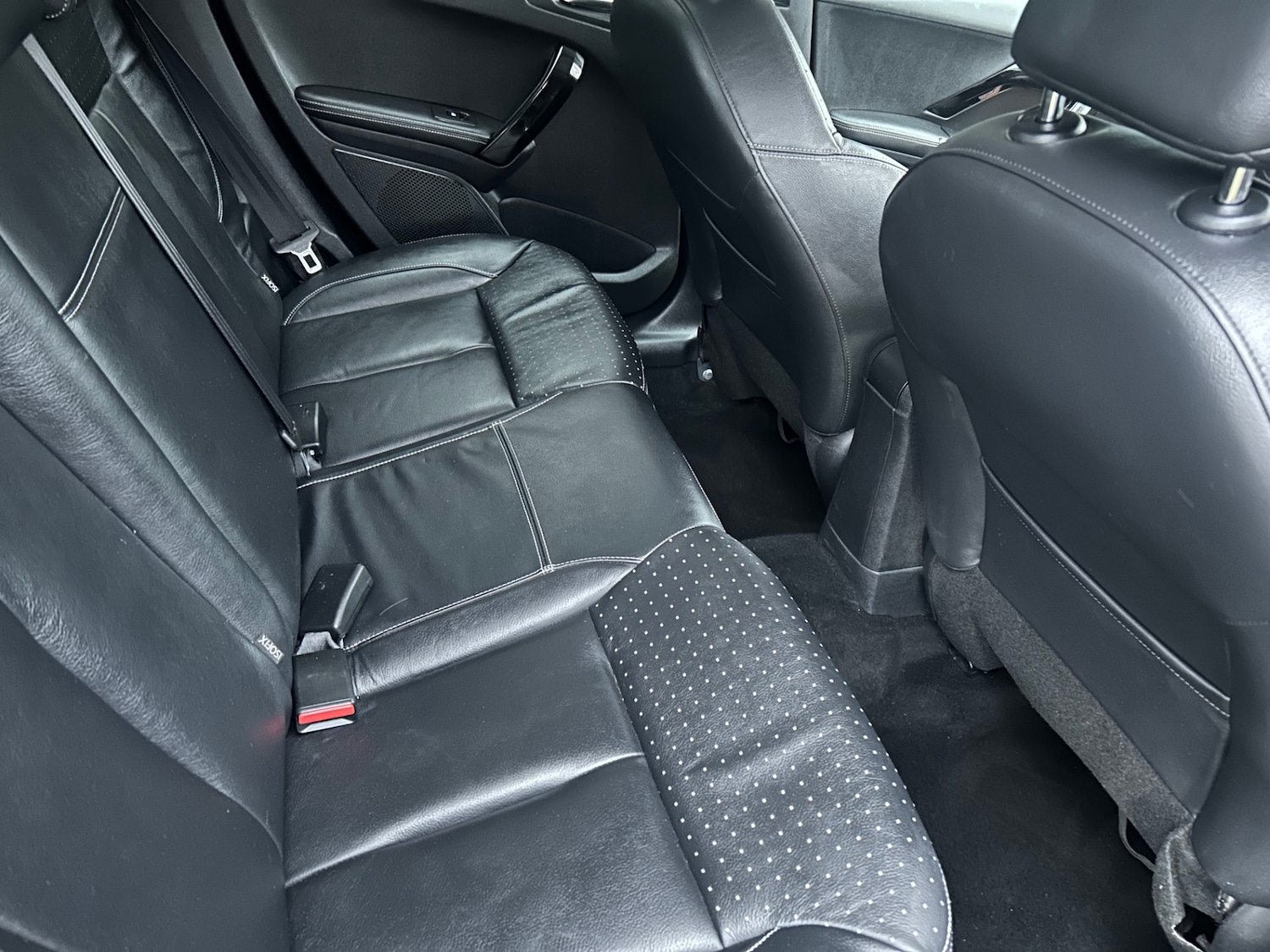 Used Peugeot 208 2013 for sale - 76590195: Photo 9