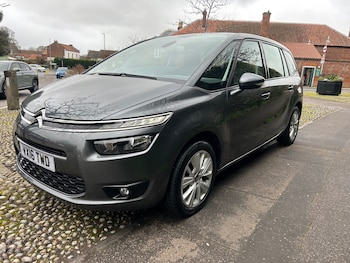 Used Citroen Grand C4 Picasso 2016 for sale - 77704040: Photo