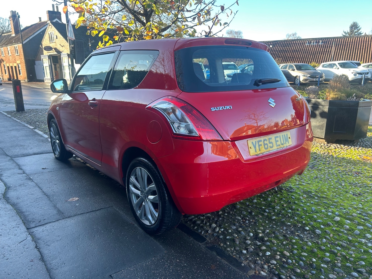 Used Suzuki Swift 2015 for sale - 76649906: Photo 5