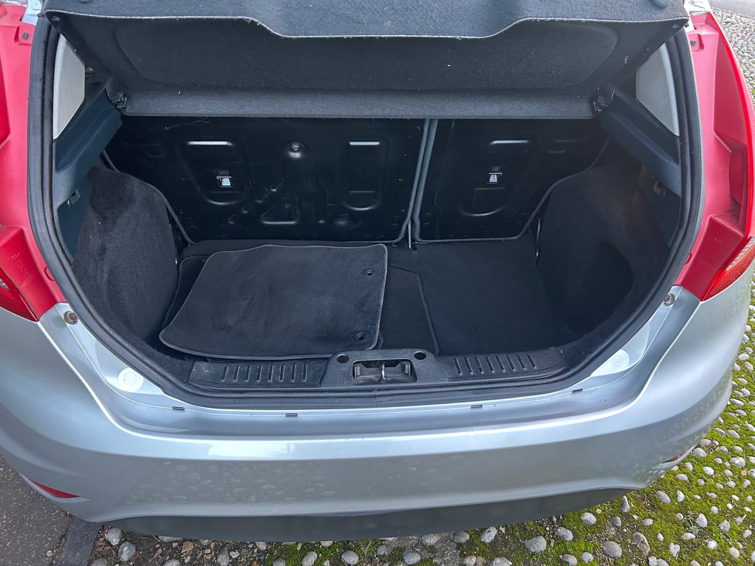 Used Ford Fiesta 2010 for sale - 76438436: Photo 7