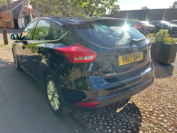 Used Ford Focus 2017 for sale - 78750398: Photo