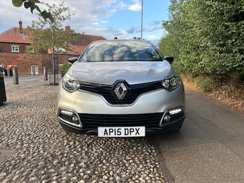 Used Renault Captur 2015 for sale - 79574978: Photo