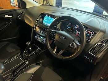 Used Ford Focus 2017 for sale - 77476829: Photo