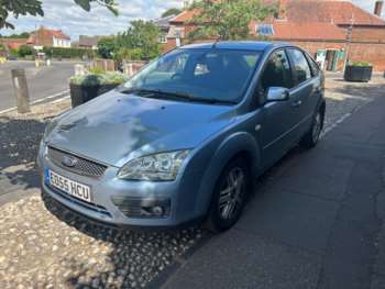 2005 (55) - 1.6 Ghia 5dr [115]