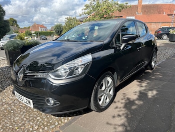 Used Renault Clio 2015 for sale - 75946845: Photo