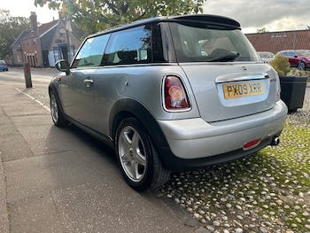 Used MINI Hatch 2009 for sale - 76368412: Photo