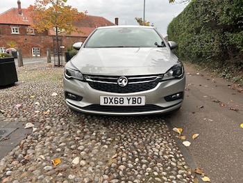 Used Vauxhall Astra 2018 for sale - 76312672: Photo