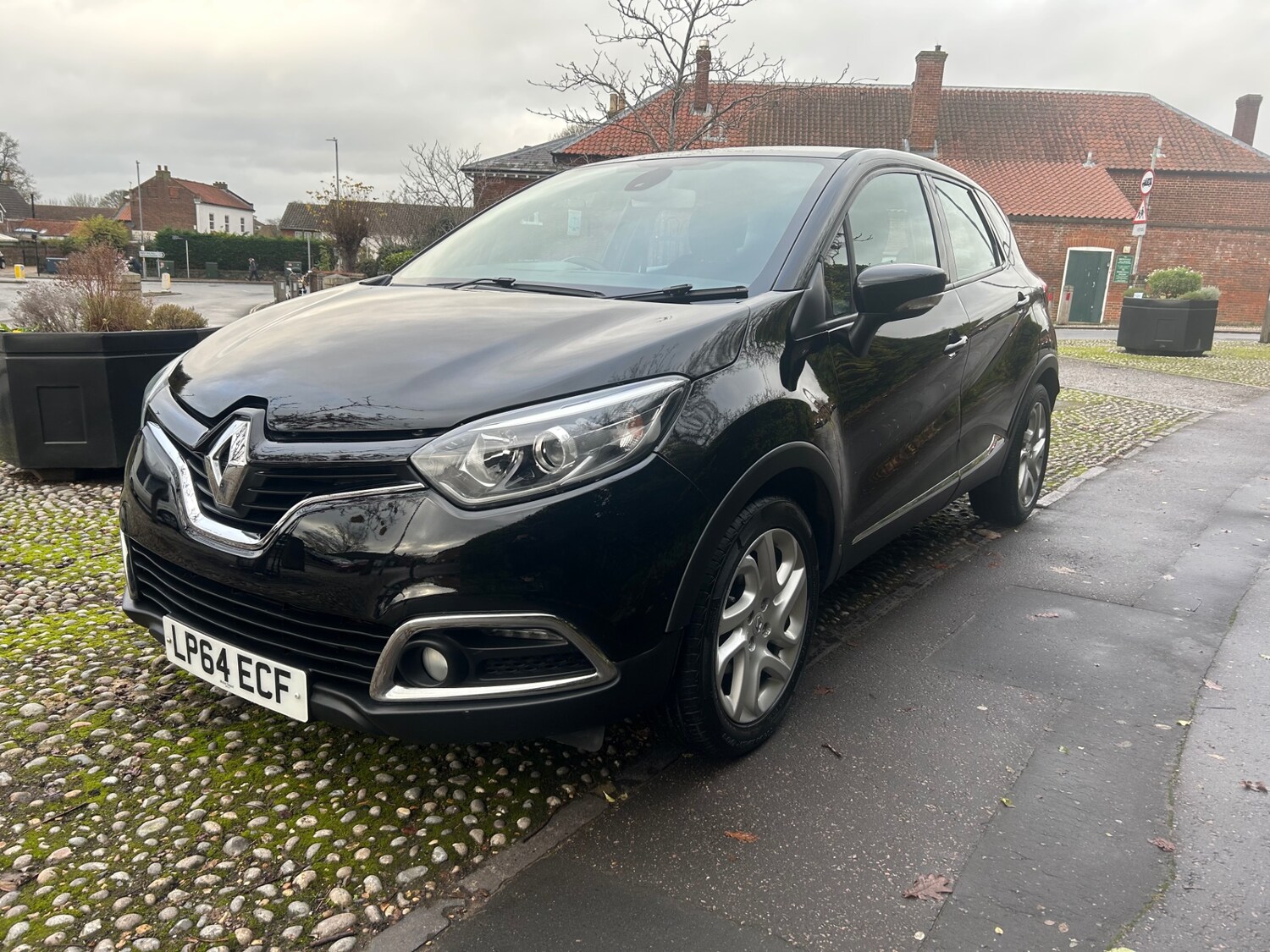 Used Renault Captur 2014 for sale - 76847675: Photo 1