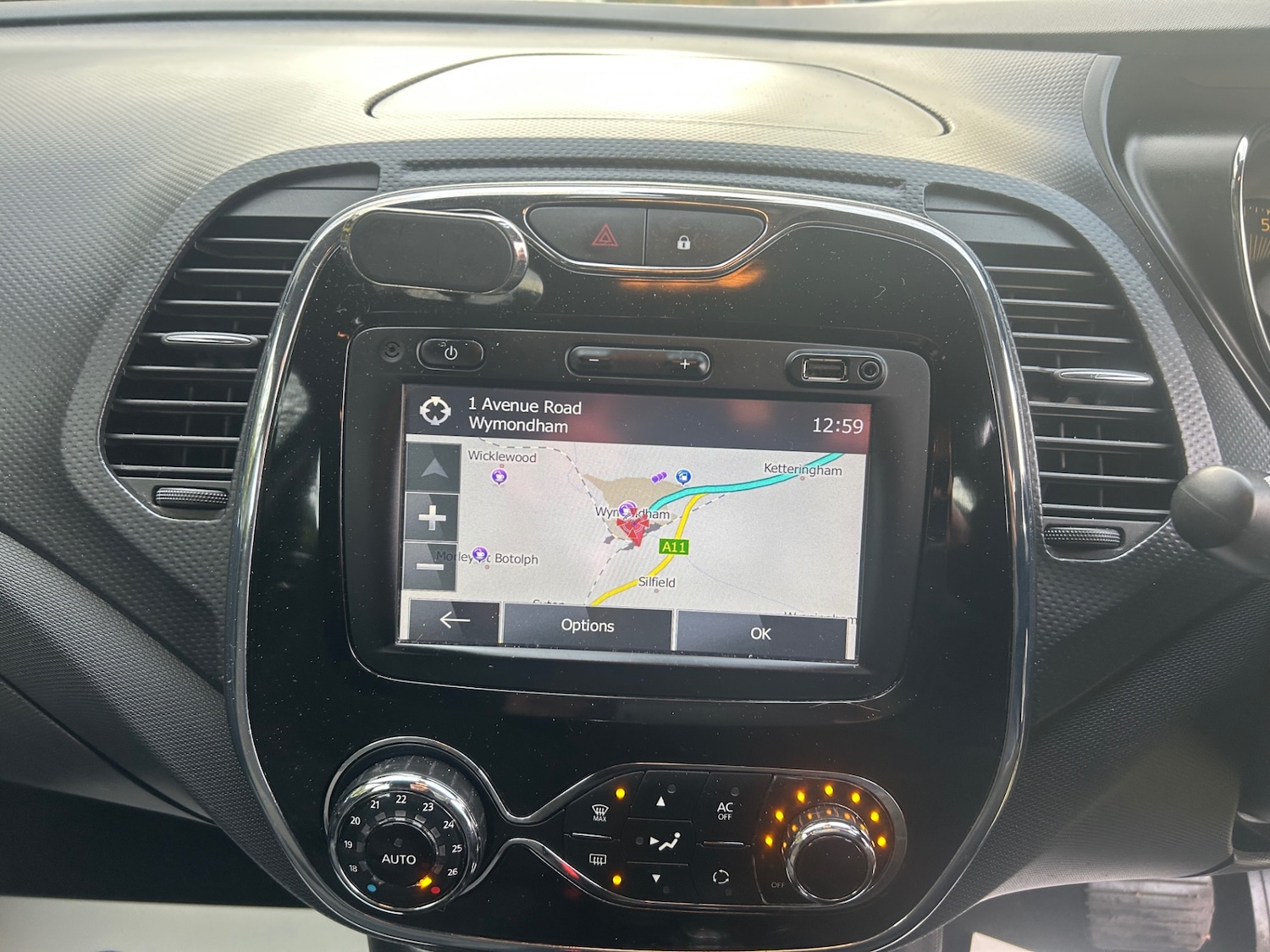 Used Renault Captur 2014 for sale - 76847675: Photo 10