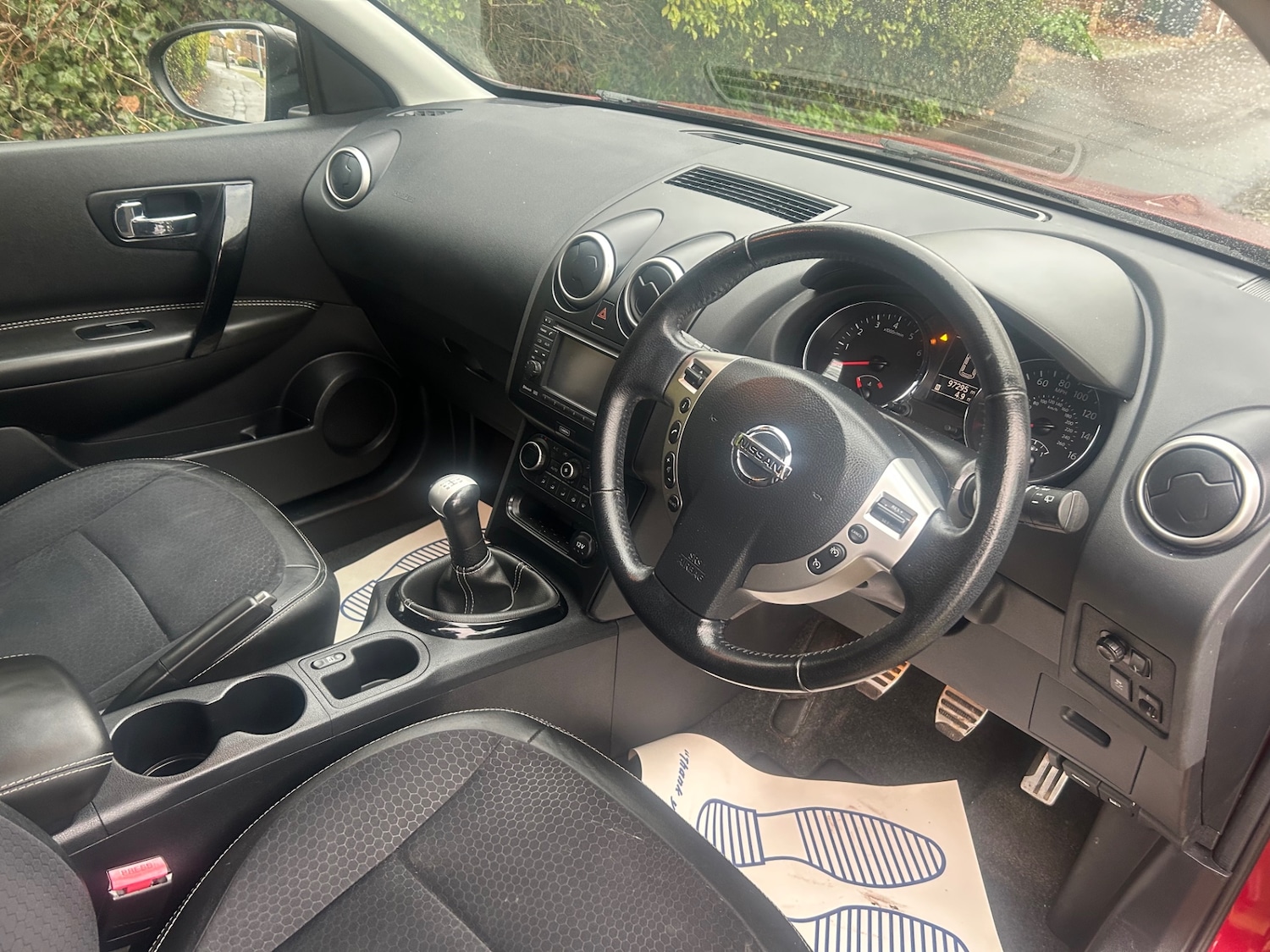 Used Nissan Qashqai 2013 for sale - 76808379: Photo 8