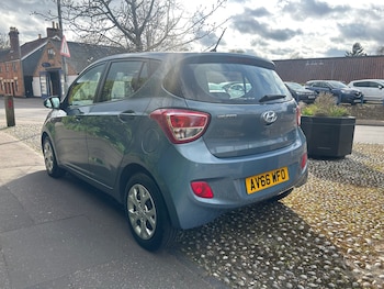 Used Hyundai i10 2016 for sale - 78124803: Photo