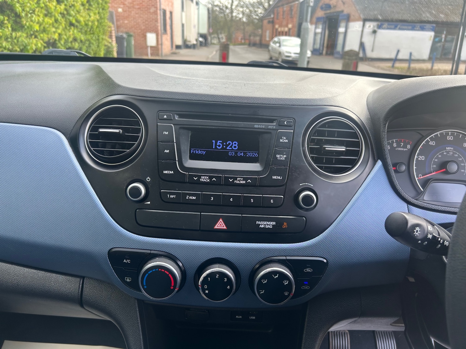 Used Hyundai i10 2016 for sale - 78124803: Photo 9