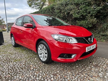 Nissan - Pulsar