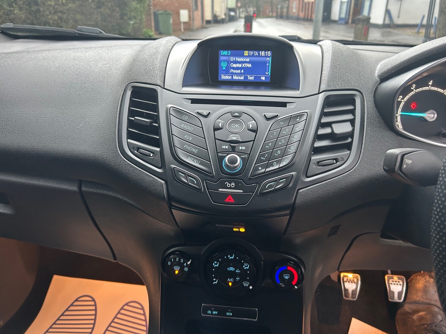 Used Ford Fiesta 2016 for sale - 77609689: Photo 12