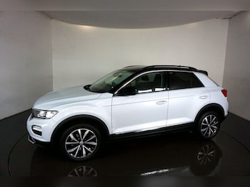 Used Volkswagen T-Roc 2019 for sale - 75752632: Photo