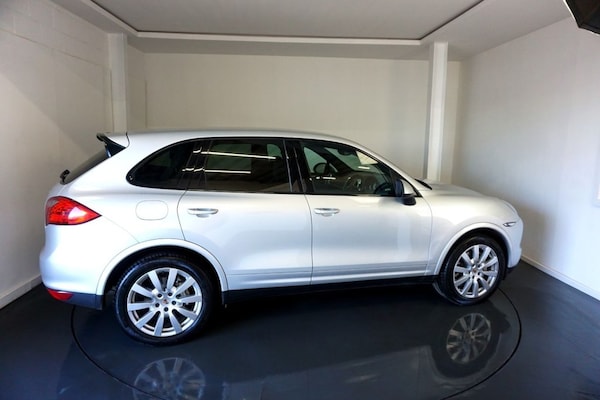 Used Porsche Cayenne 2013 for sale - 74054335: Photo 11
