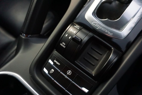 Used Porsche Cayenne 2013 for sale - 74054335: Photo 26