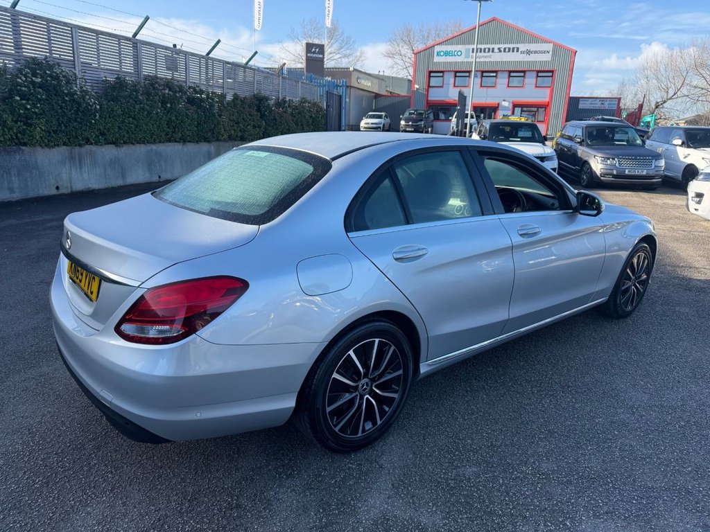 Used Mercedes-Benz C Class 2019 for sale - 77275931: Photo 9