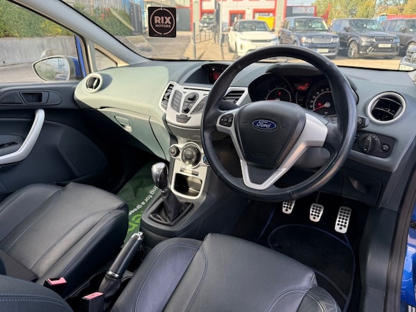 Used Ford Fiesta 2010 for sale - 76105401: Photo 18