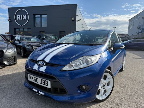 Used Ford Fiesta 2010 for sale - 76105401: Photo 1