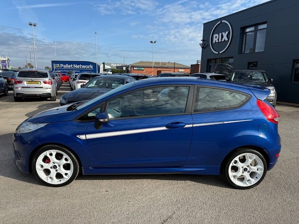 Used Ford Fiesta 2010 for sale - 76105401: Photo 3