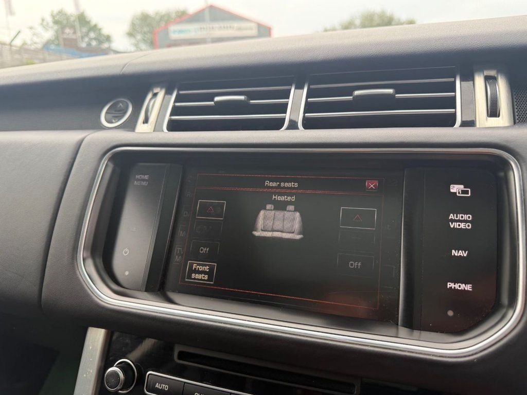 Used Land Rover Range Rover 2015 for sale - 77096716: Photo 31
