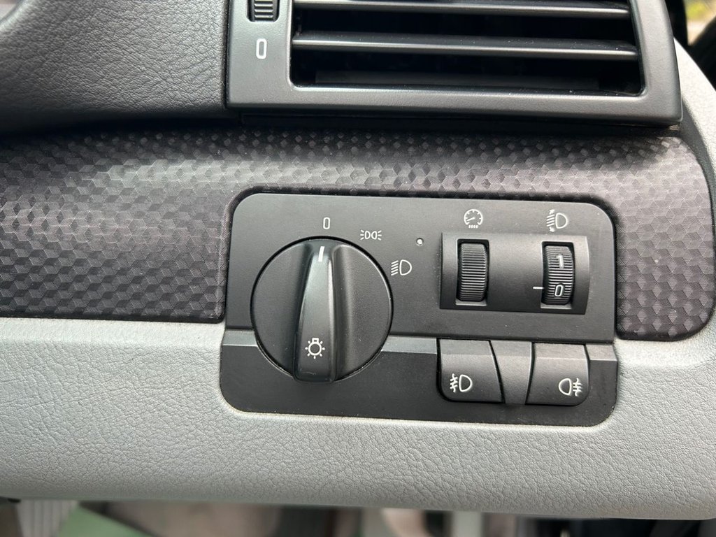 Used BMW 3 Series 2002 for sale - 76582070: Photo 33